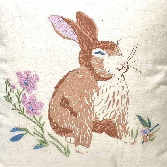 Farmhouse Bunny Rabbit Pillow Print & Embroidered Square 18" x 18" New - Picture 2 of 6